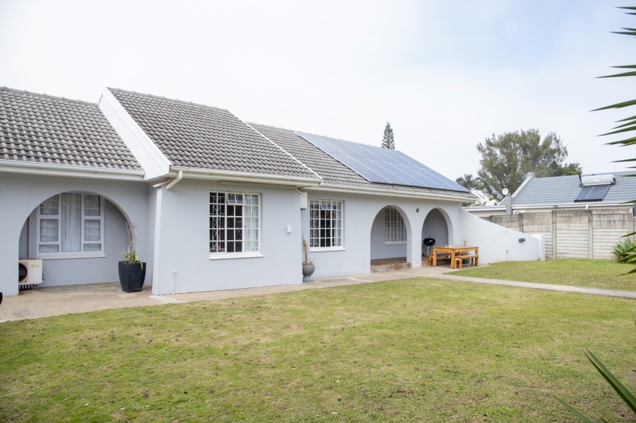 3 Bedroom Property for Sale in Beacon Bay Eastern Cape